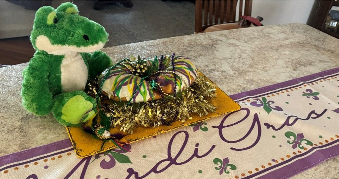 Mardi Gras King Cake, (Round or Oval Shape)